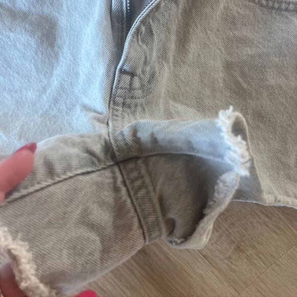 Madewell Relaxed Gray Denim Shorts Gray raw hem 27 - Picture 6 of 9